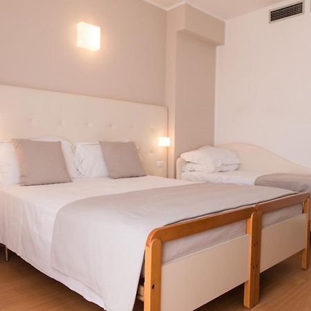 Hotel Ardea Riccione Ngoại thất bức ảnh